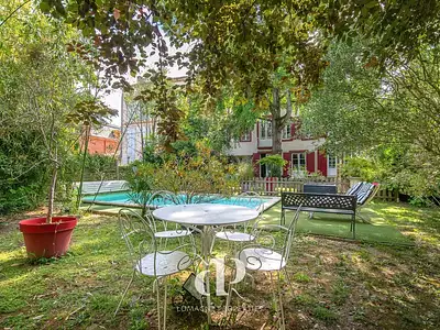 Maison, 346 m²