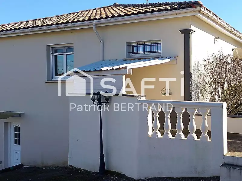 Maison, 137 m²