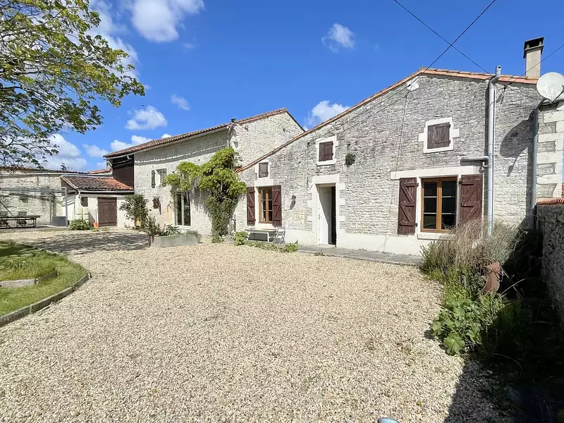 Maison, 208 m²