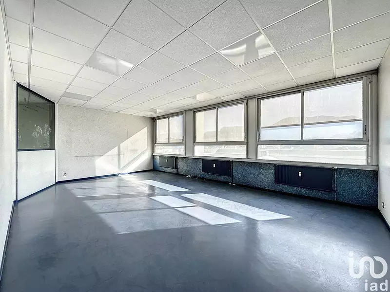 Divers, 321 m²