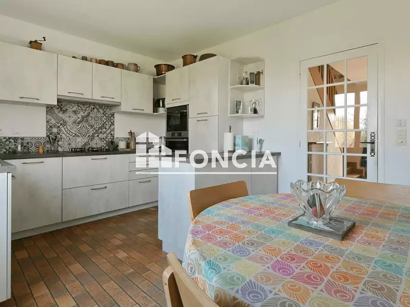 Maison, 189 m²