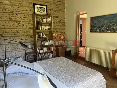 Maison, 250 m²