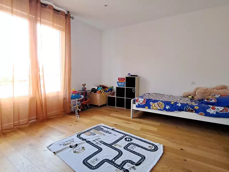 Maison, 165 m²