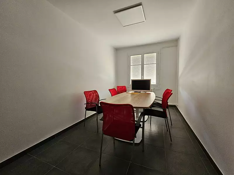 Divers, 80 m²