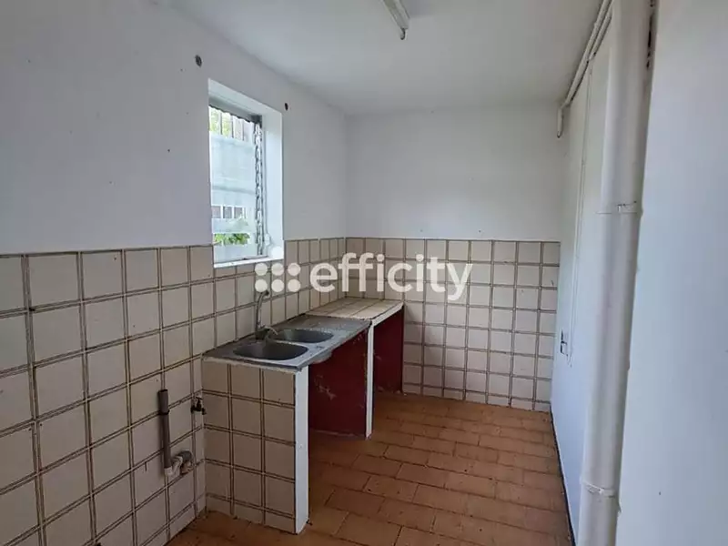Immeuble, 350 m²