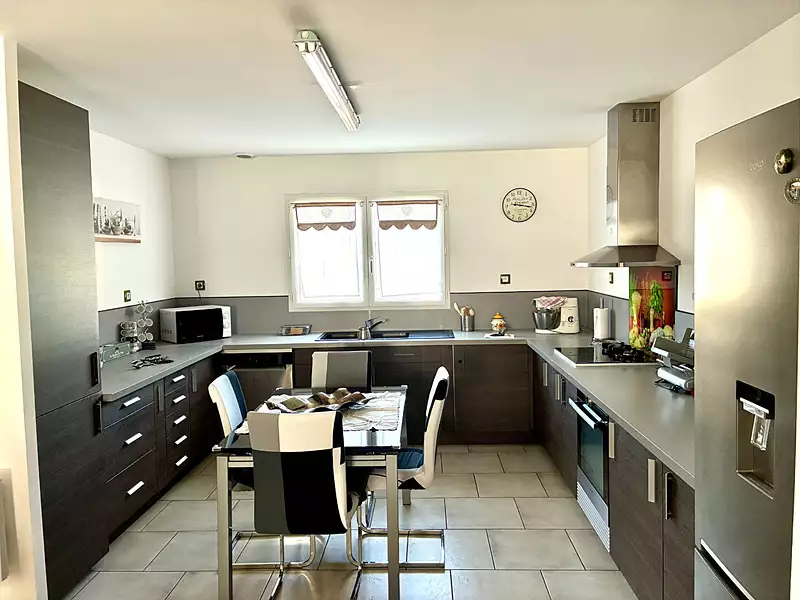 Maison, 158 m²