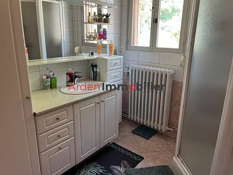 Maison, 132 m²