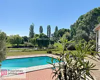Maison, 384 m²