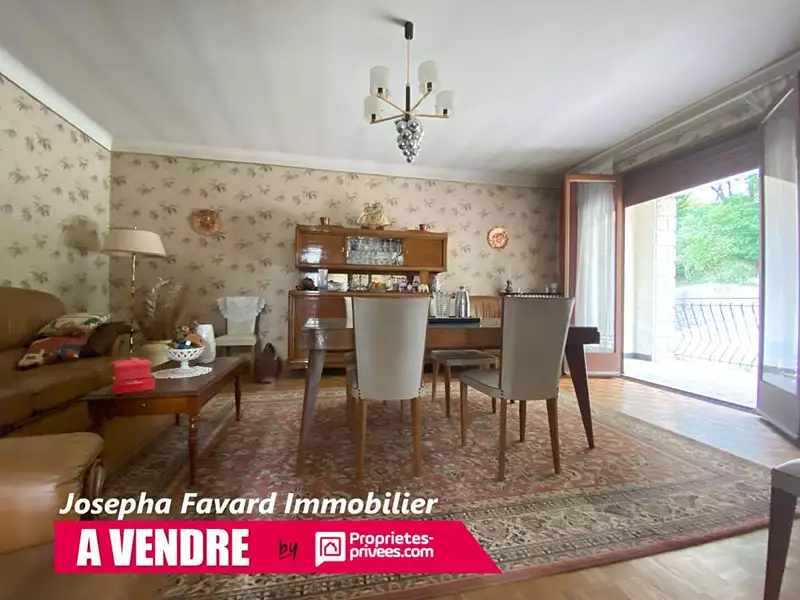 Maison, 131 m²