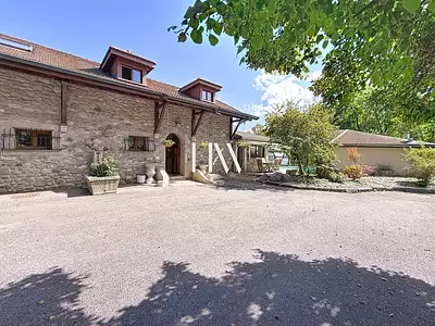 Maison, 310 m²