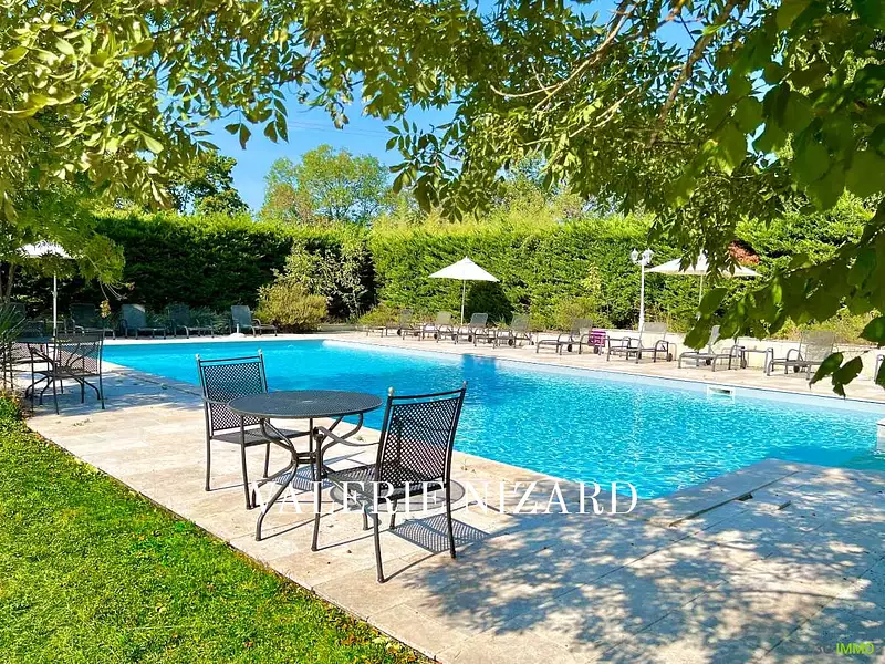 Divers, 1 840 m²