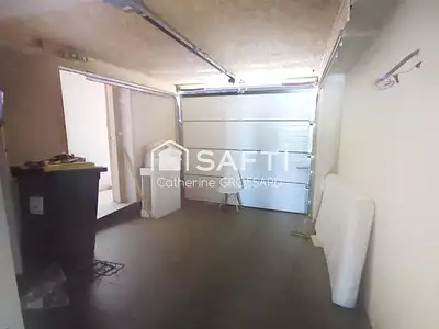 Immeuble, 225 m²