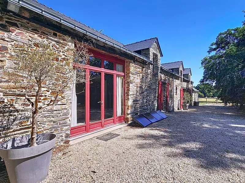 Maison, 216 m²