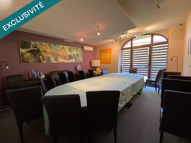 Divers, 284 m²