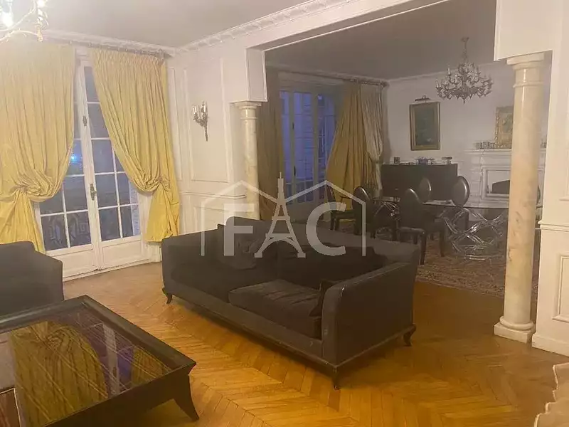 Appartement, 265 m²