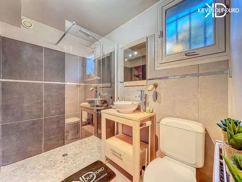 Maison, 285 m²