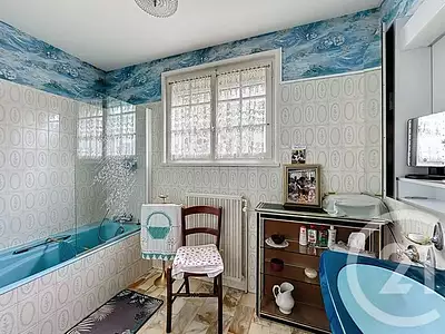 Maison, 215 m²
