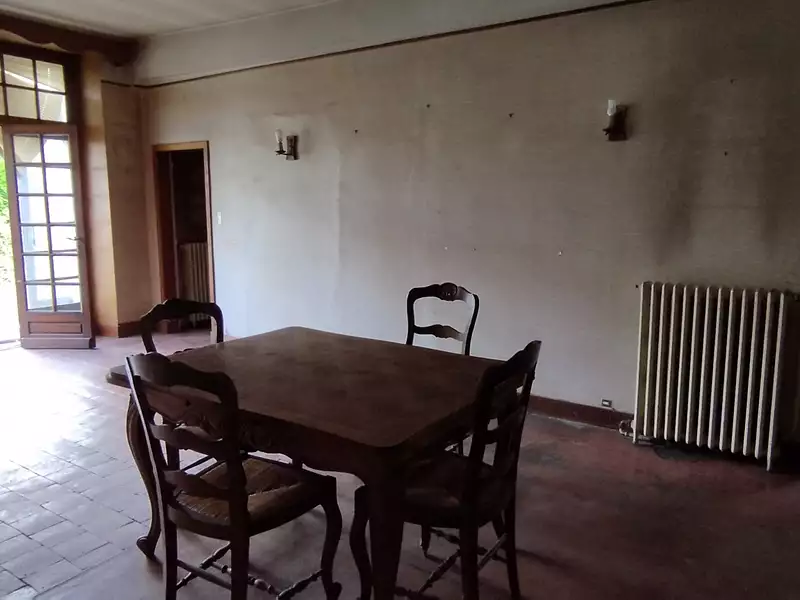 Immeuble, 300 m²