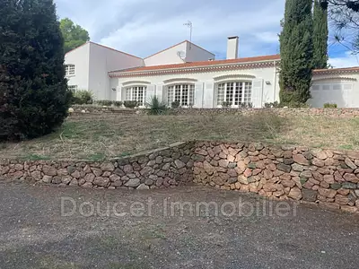Maison, 350 m²