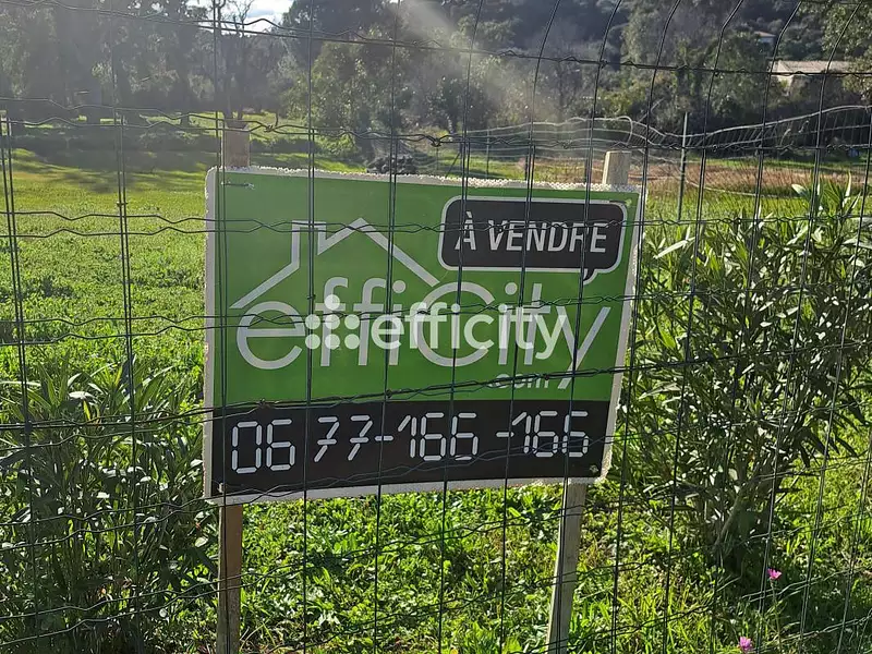 Terrain, 4 023 m²
