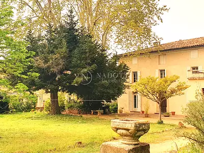 Maison, 245 m²
