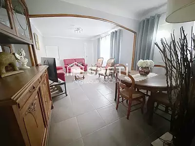 Maison, 167 m²