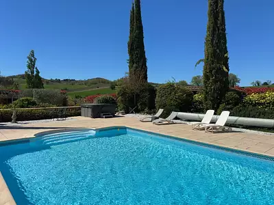 Maison, 268 m²