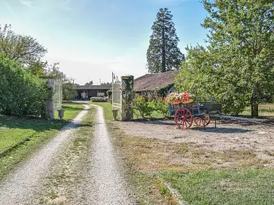 Maison, 473 m²