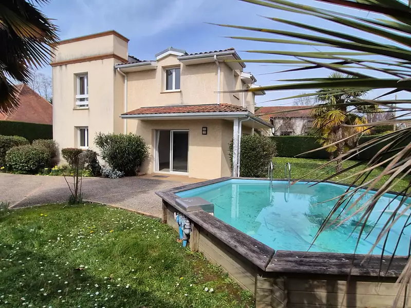 Maison, 182 m²