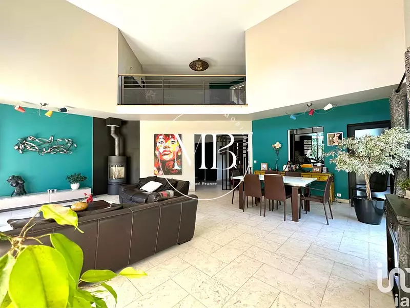Maison, 274 m²