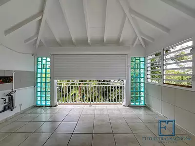Maison, 232,86 m²