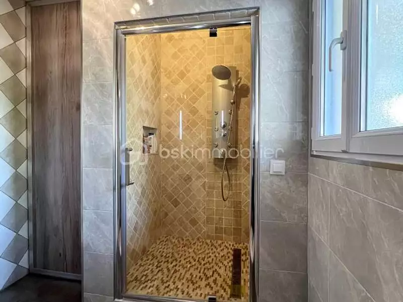 Maison, 131 m²