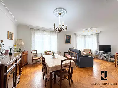 Maison, 148,5 m²