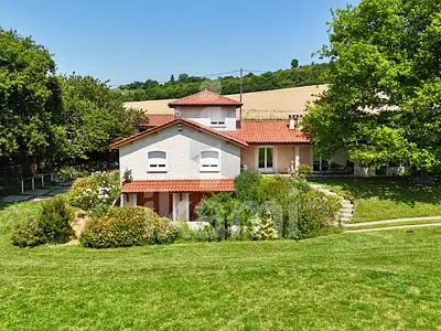 Maison, 146 m²