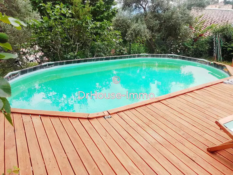 Maison, 143 m²