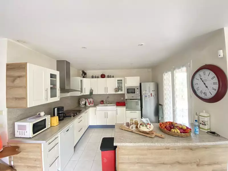 Maison, 141 m²