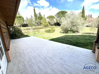 Maison, 243 m²
