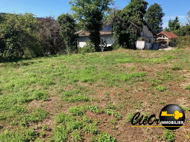 Terrain, 995 m²