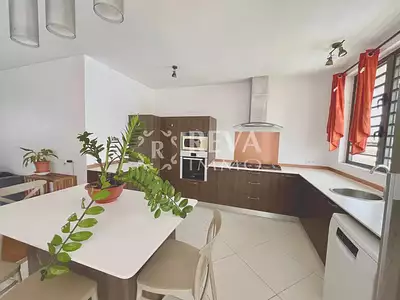 Maison, 115 m²