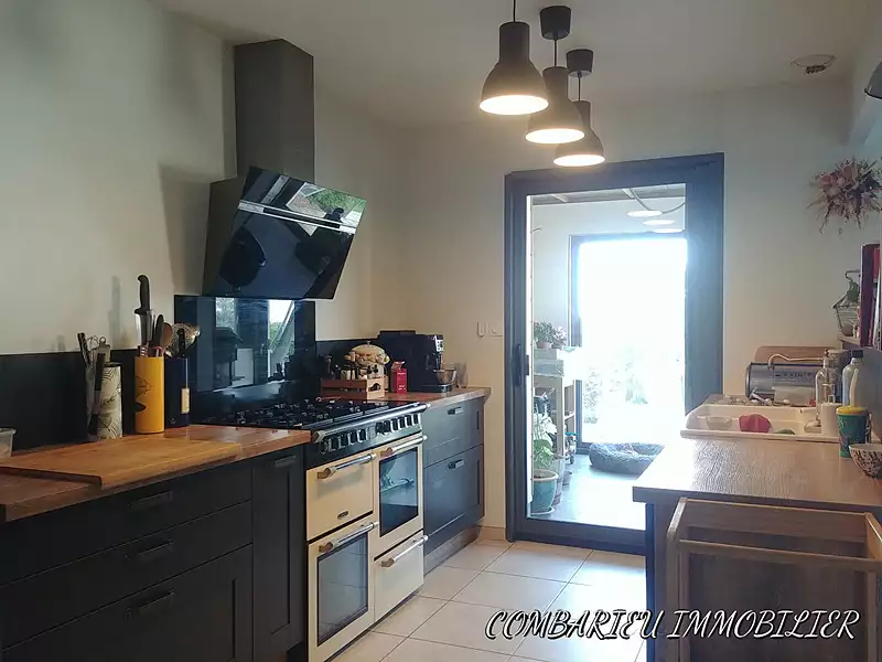 Maison, 140 m²