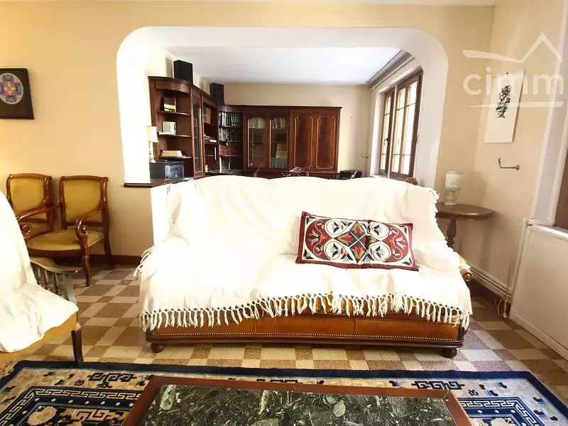 Maison, 194 m²