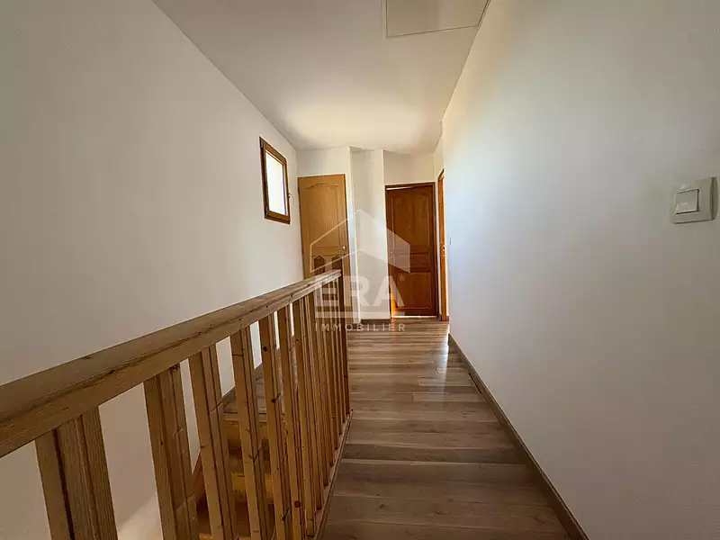 Maison, 143 m²