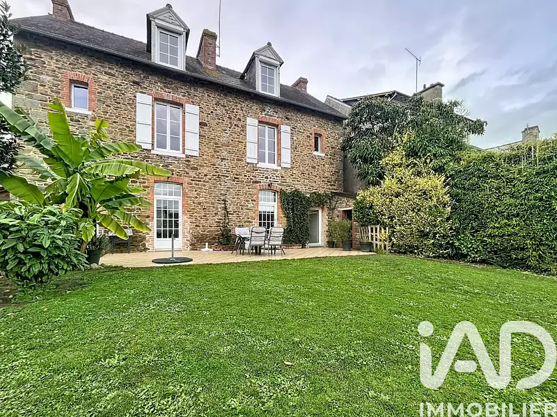 Maison, 224 m²