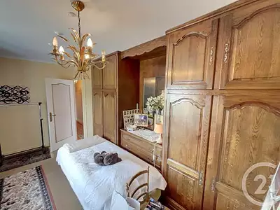 Maison, 332 m²