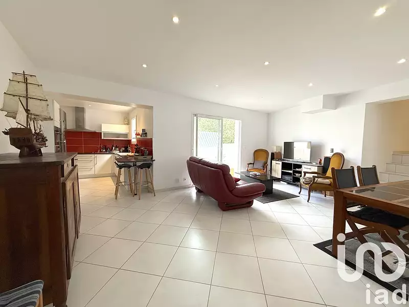 Maison, 93 m²