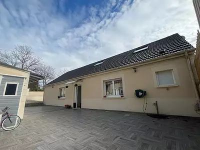 Maison, 176,6 m²