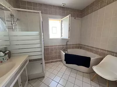 Maison, 160 m²