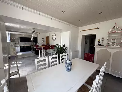 Maison, 220 m²
