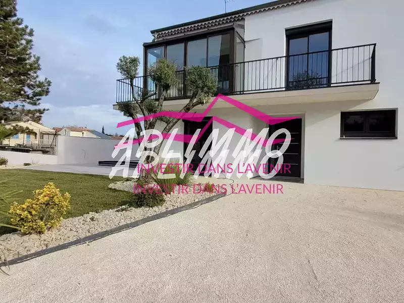 Maison, 140 m²