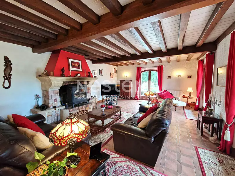 Maison, 250 m²